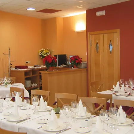 Pensjonat Ciudad De Caparra