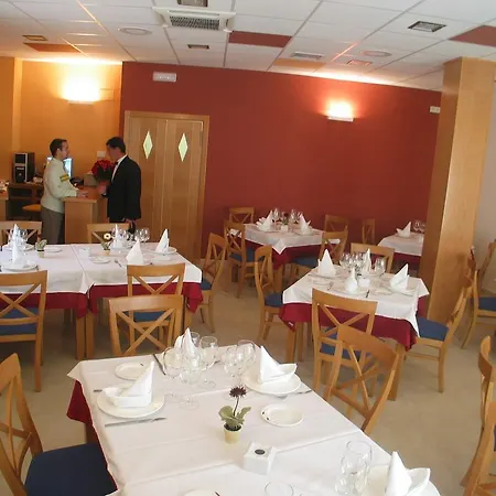 Pensjonat Ciudad De Caparra 2*