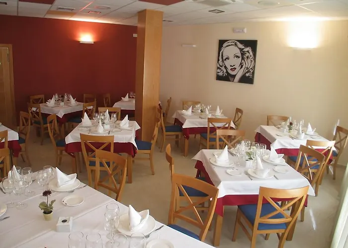 Ciudad De Caparra Carcaboso